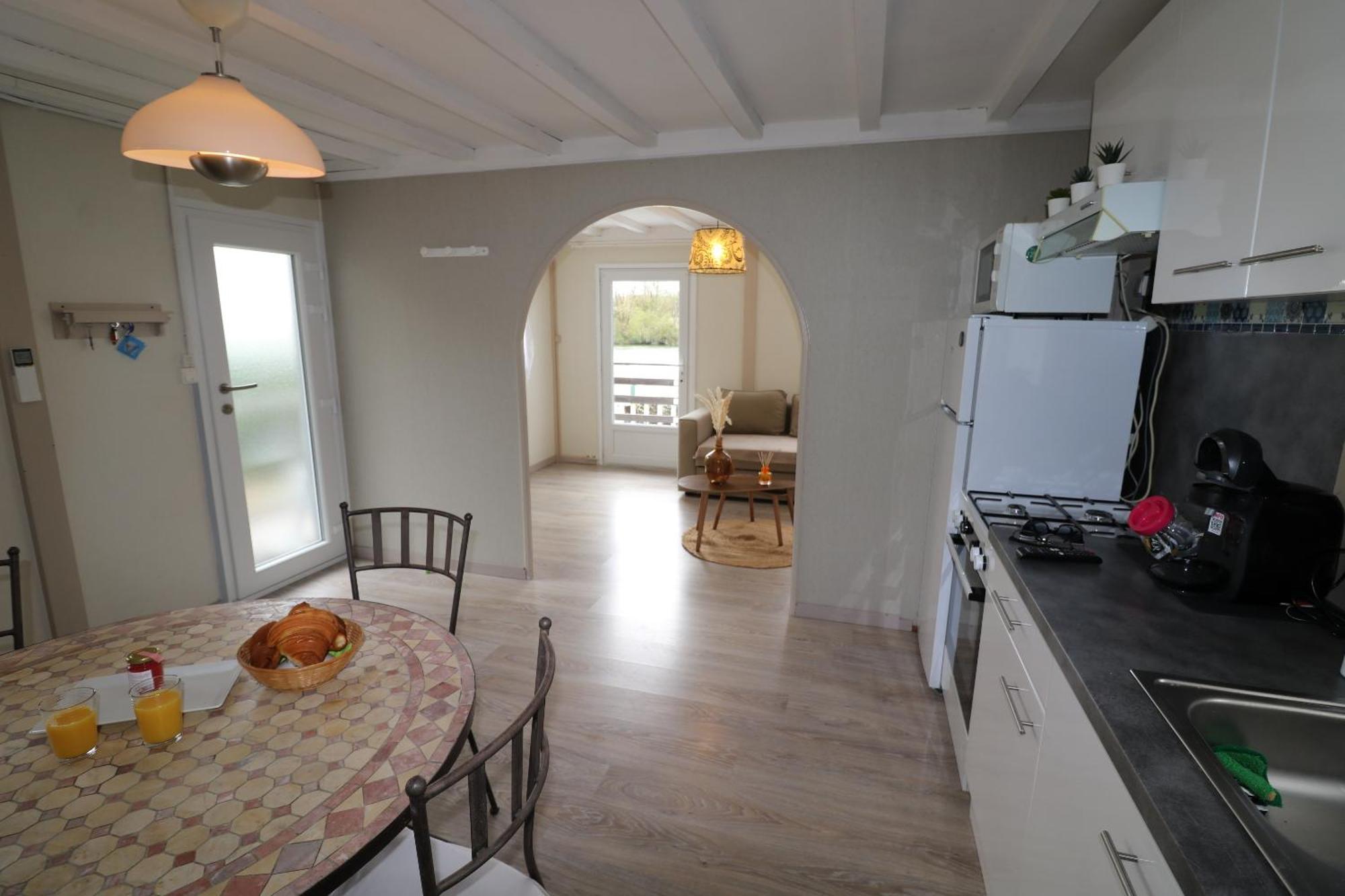Au Bord De L Eau Holiday home
